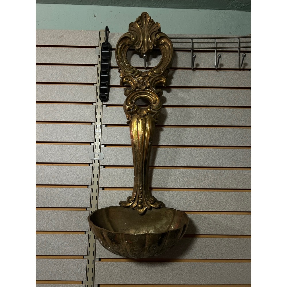 VTG Syroco Gold Wall Pocket Planter Ladle Hollywood Regency 1972 Ornate Decor